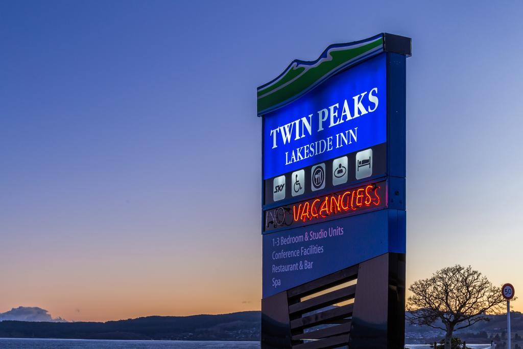 Twin Peaks Lakeside Inn Taupo Kültér fotó