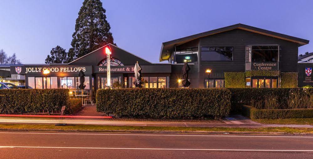Twin Peaks Lakeside Inn Taupo Kültér fotó